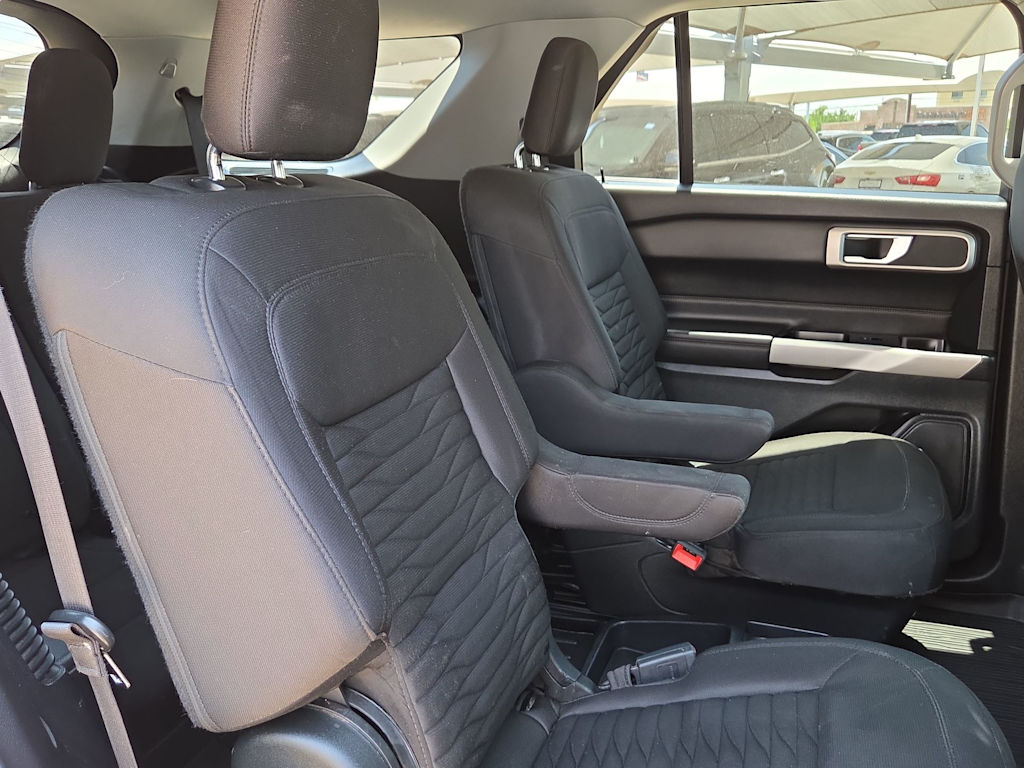 Thumbnail: 2021 Ford Explorer - 23