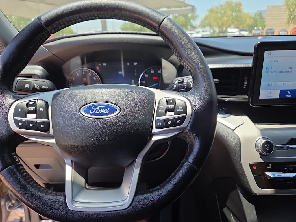 Thumbnail: 2021 Ford Explorer - 15