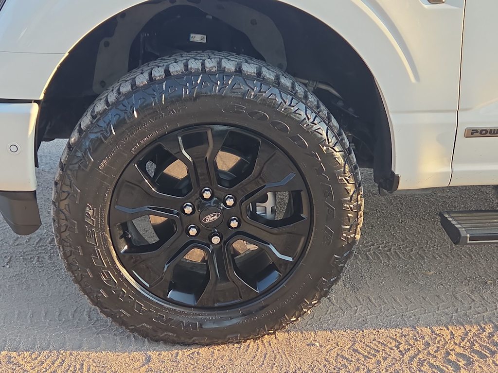 Thumbnail: 2023 Ford F-150 - 7