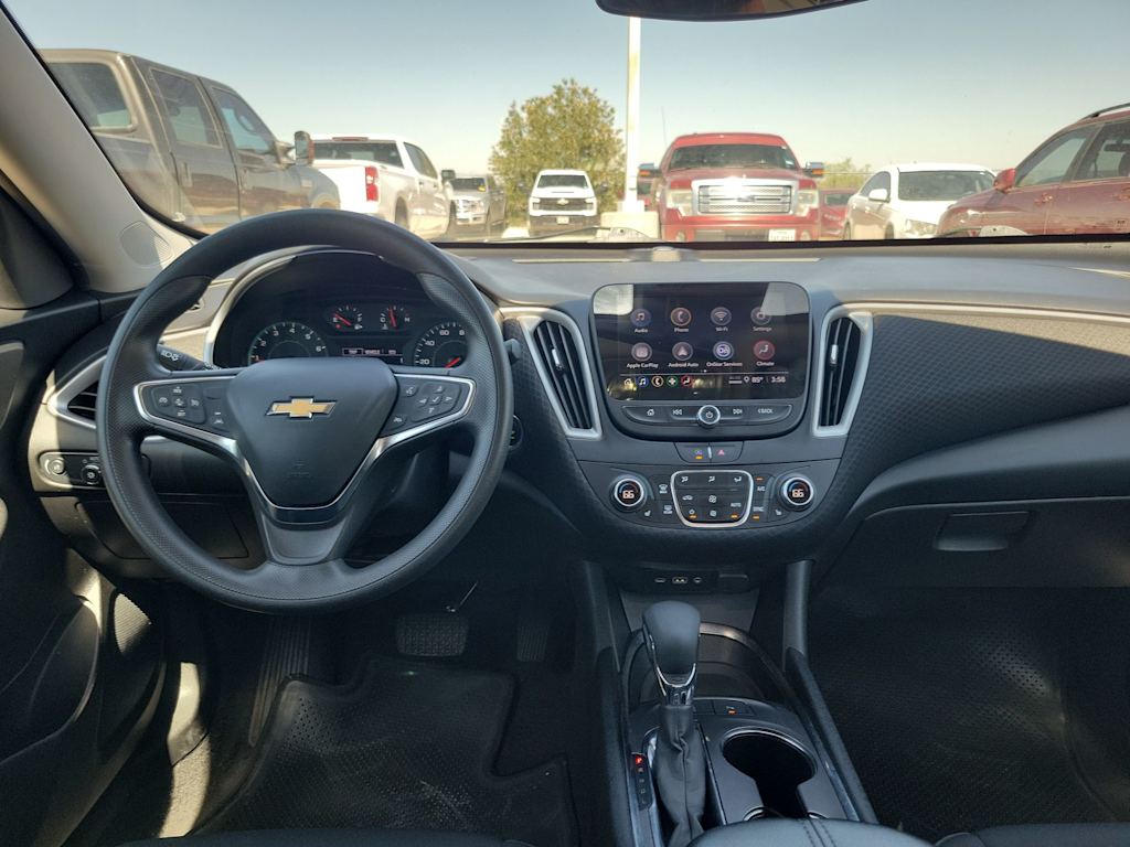 Thumbnail: 2024 Chevrolet Malibu - 10