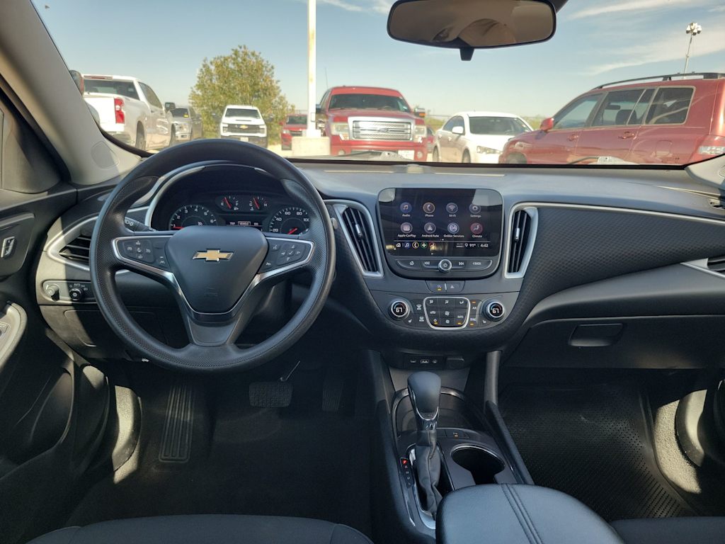 Thumbnail: 2024 Chevrolet Malibu - 10