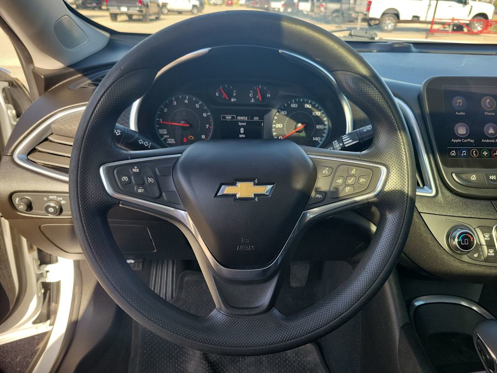 Thumbnail: 2021 Chevrolet Malibu - 13
