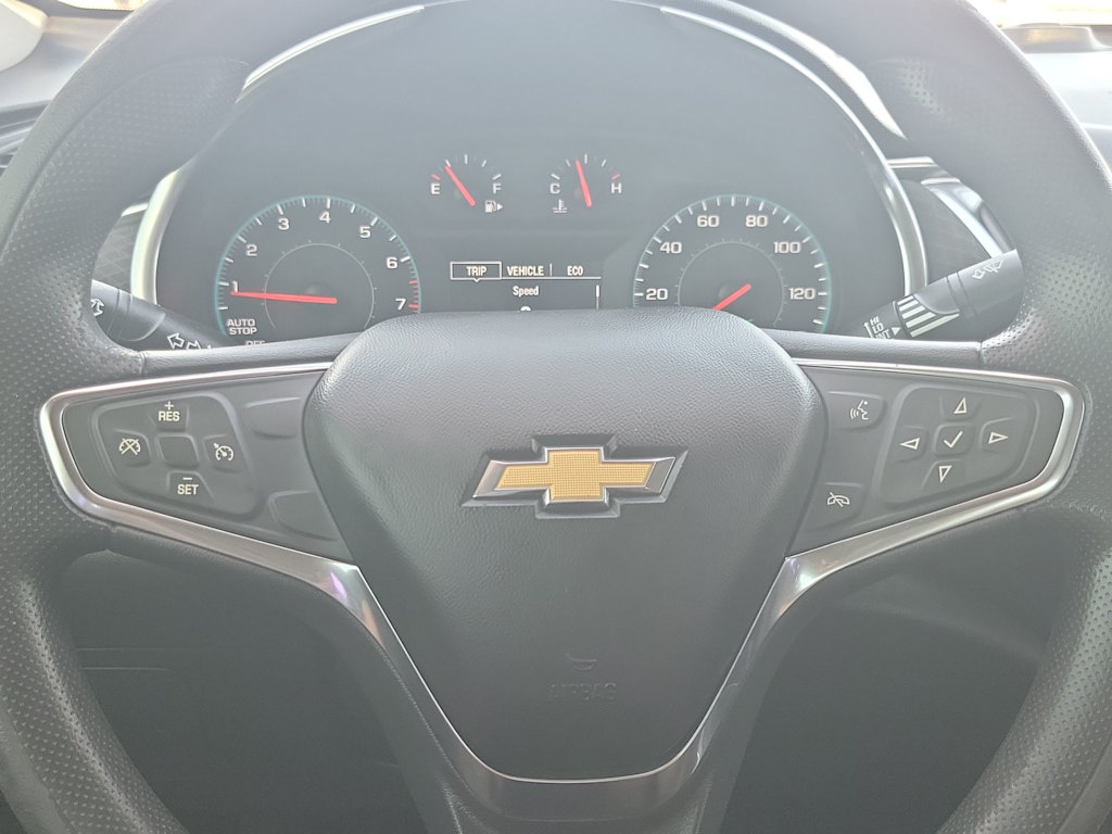 Thumbnail: 2021 Chevrolet Malibu - 25