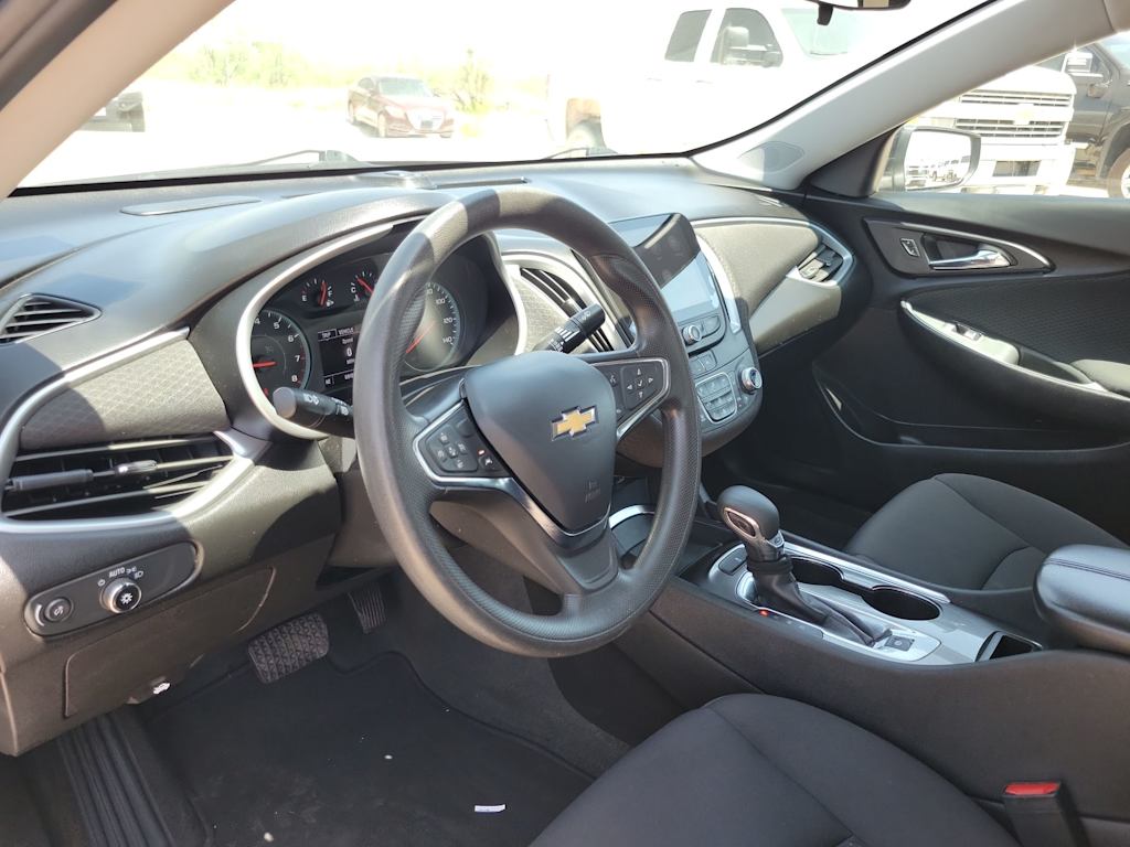 Thumbnail: 2023 Chevrolet Malibu - 2