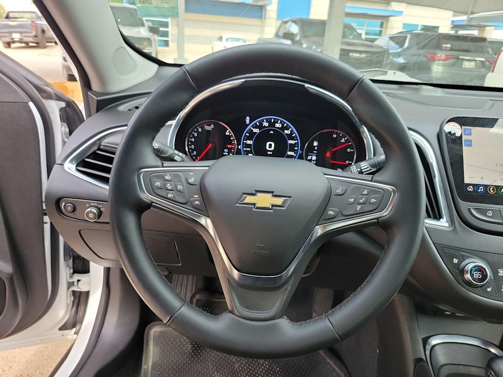 2024 Chevrolet Malibu 2LT - Photo 13