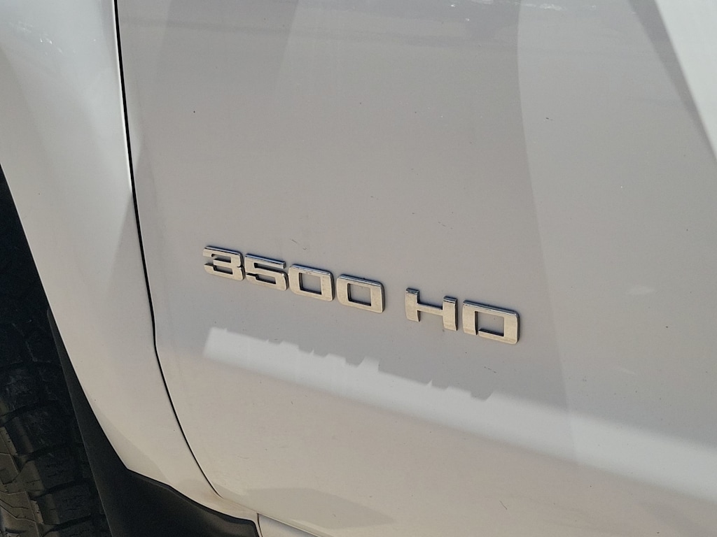 Thumbnail: 2019 Chevrolet Silverado 3500 - 4