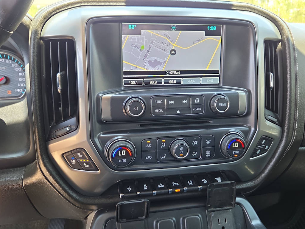 Thumbnail: 2016 Chevrolet Silverado 2500 - 25