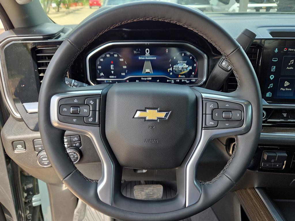 Thumbnail: 2025 Chevrolet Silverado 2500 - 9