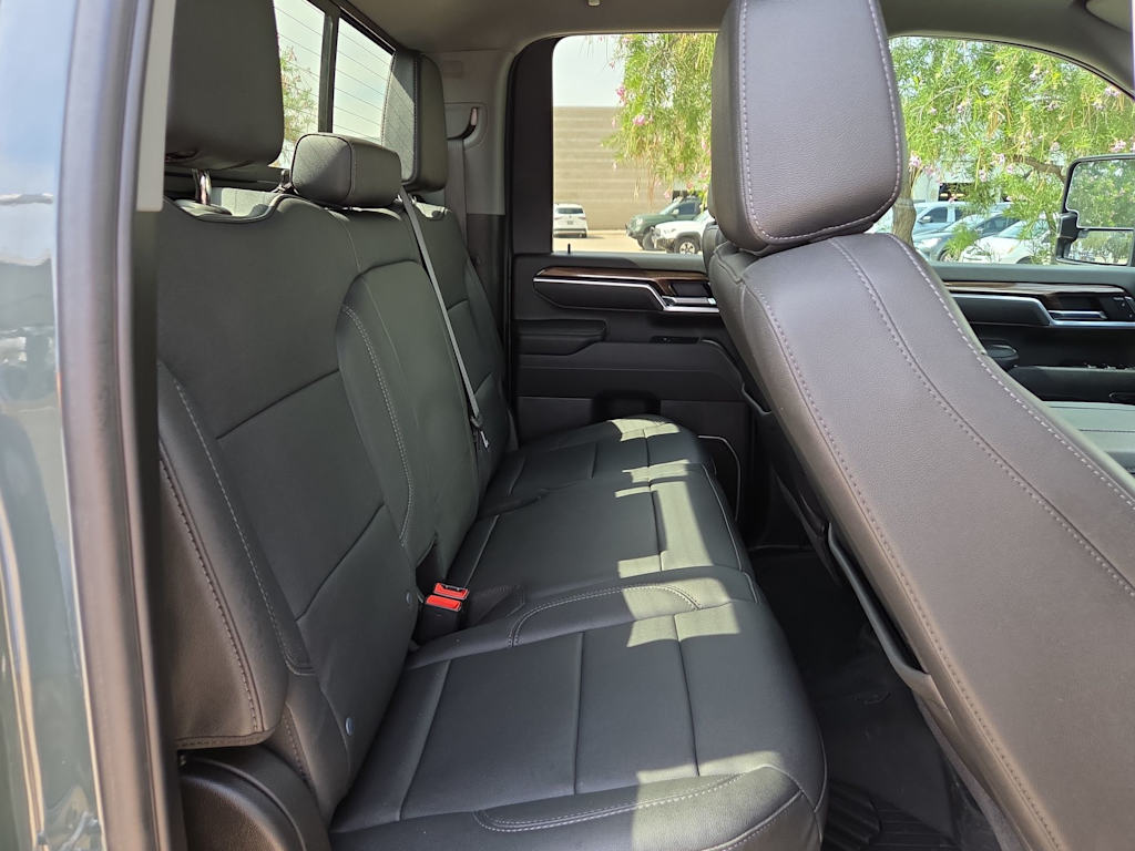 Thumbnail: 2025 Chevrolet Silverado 2500 - 22