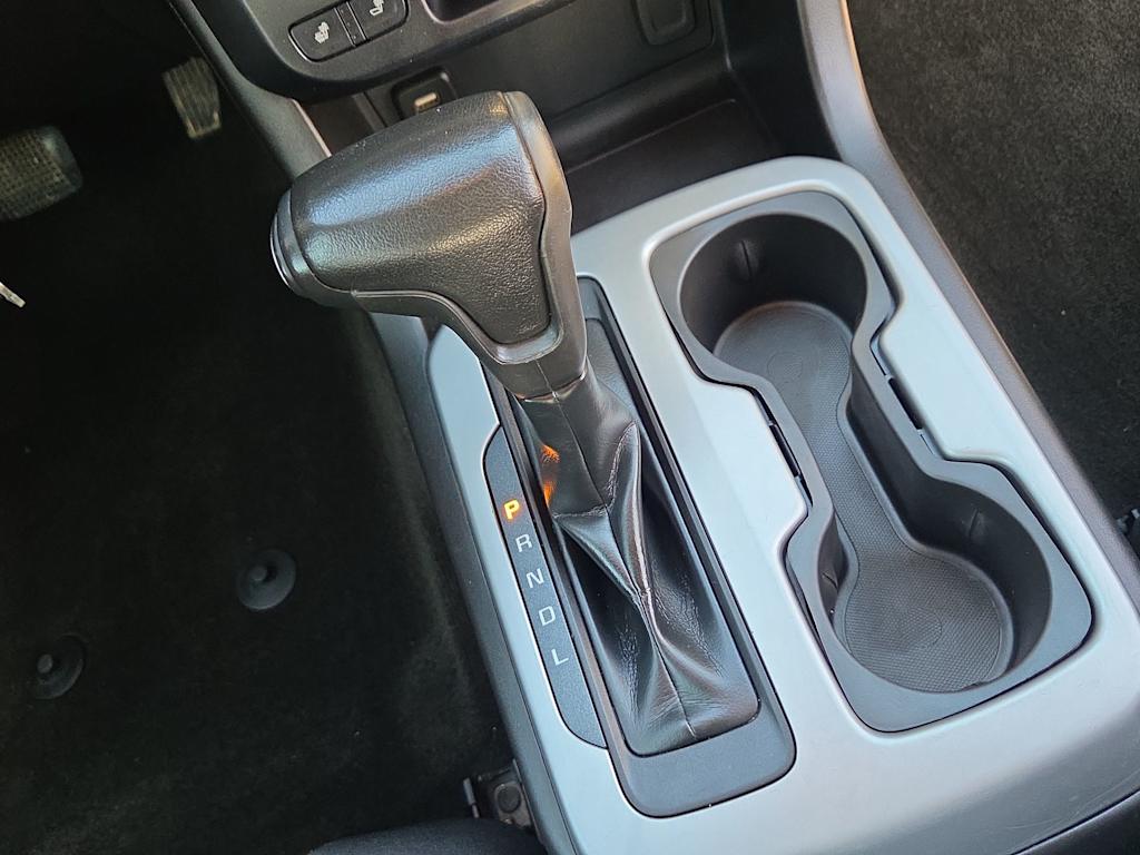 Thumbnail: 2018 Chevrolet Colorado - 16