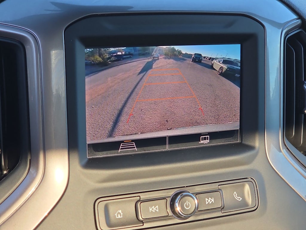 Thumbnail: 2023 Chevrolet Silverado 1500 - 8