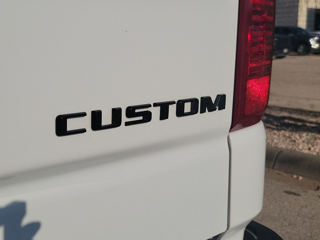 Thumbnail: 2024 Chevrolet Silverado 1500 - 6