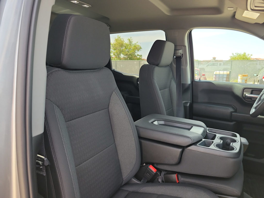 Thumbnail: 2026 Chevrolet Silverado 1500 - 12