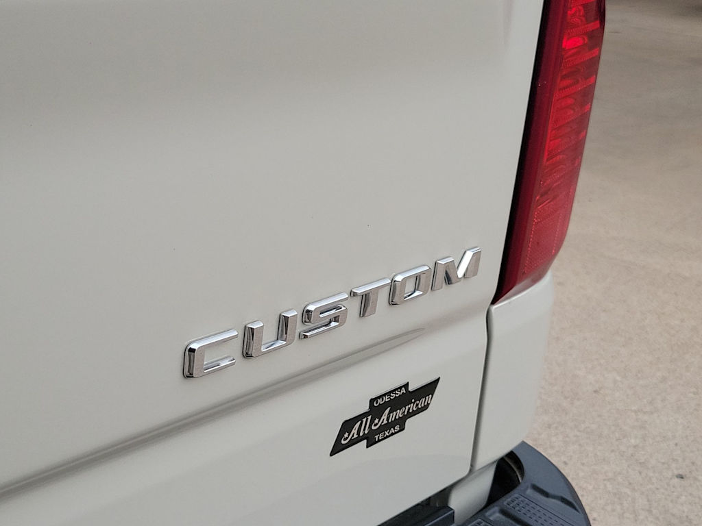 Thumbnail: 2026 Chevrolet Silverado 1500 - 7