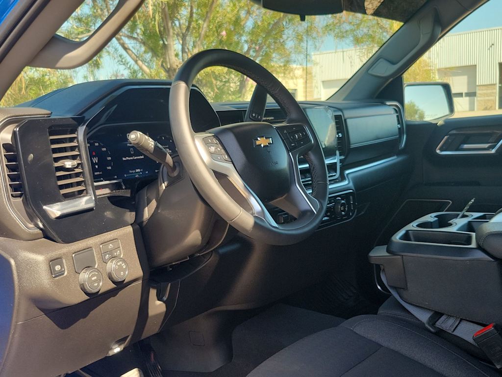 Thumbnail: 2026 Chevrolet Silverado 1500 - 2