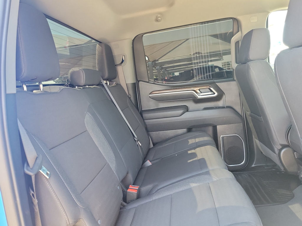 Thumbnail: 2026 Chevrolet Silverado 1500 - 23