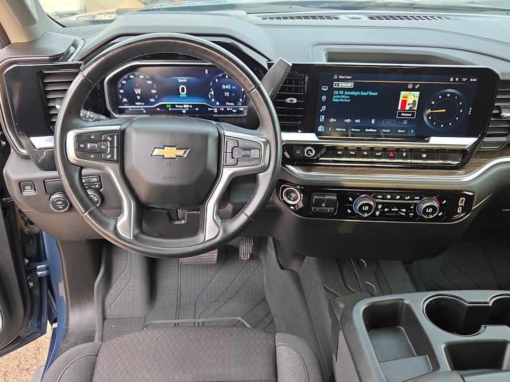 Thumbnail: 2024 Chevrolet Silverado 1500 - 10
