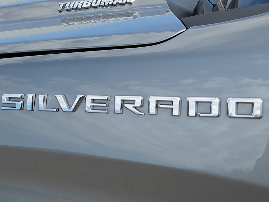 Thumbnail: 2026 Chevrolet Silverado 1500 - 6