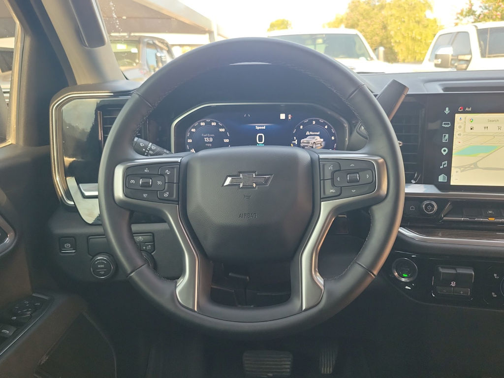 Thumbnail: 2026 Chevrolet Silverado 1500 - 14