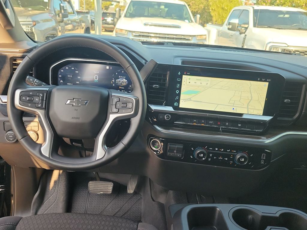 Thumbnail: 2026 Chevrolet Silverado 1500 - 10