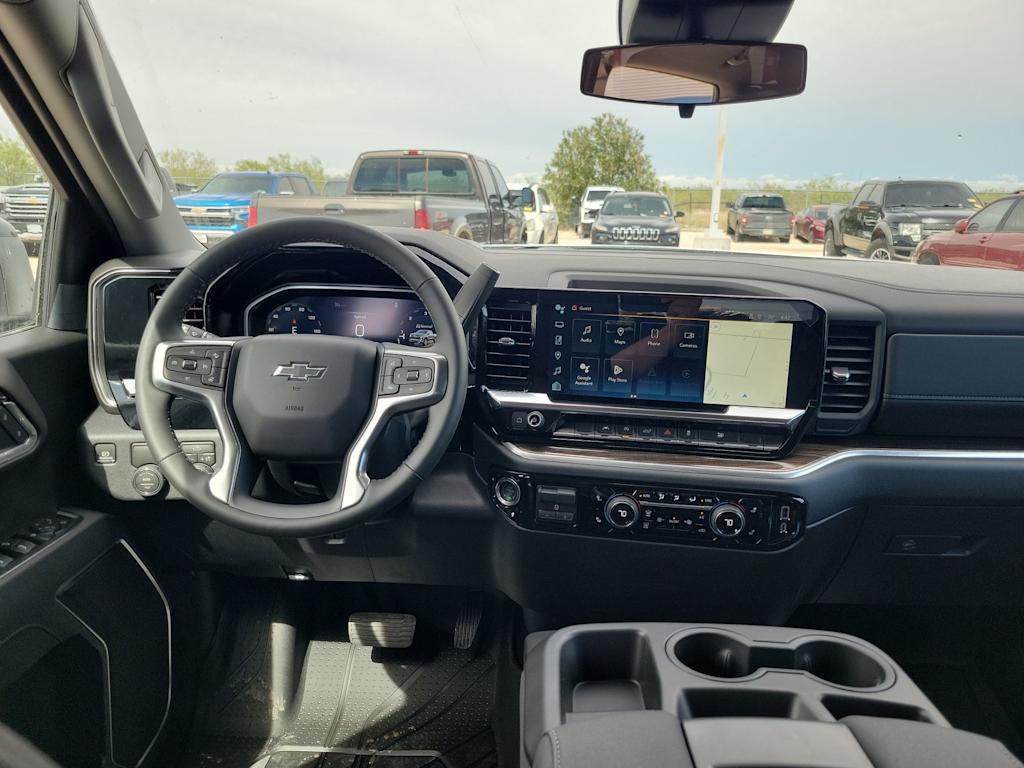 Thumbnail: 2026 Chevrolet Silverado 1500 - 10