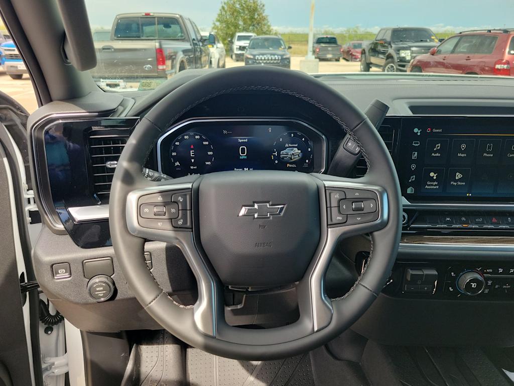 Thumbnail: 2026 Chevrolet Silverado 1500 - 14