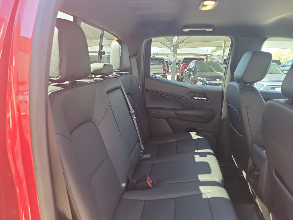 Thumbnail: 2023 Chevrolet Colorado - 20