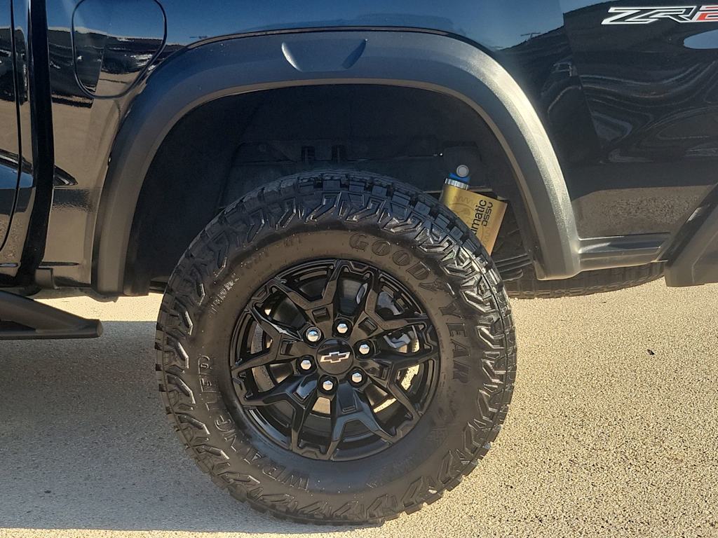 Thumbnail: 2025 Chevrolet Colorado - 7