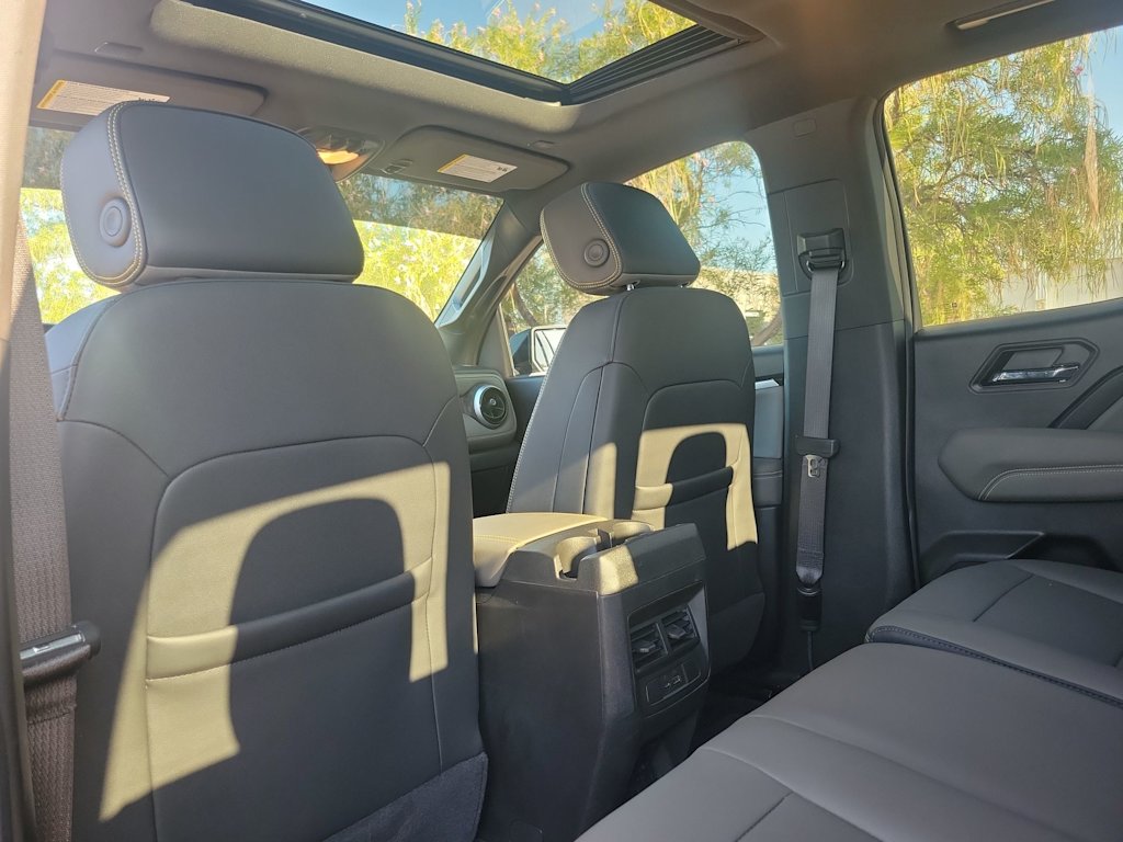 Thumbnail: 2025 Chevrolet Colorado - 11