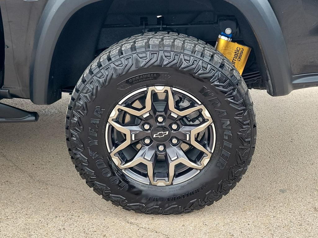 Thumbnail: 2026 Chevrolet Colorado - 8