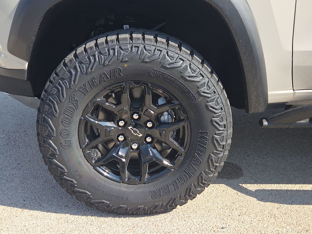 Thumbnail: 2026 Chevrolet Colorado - 8