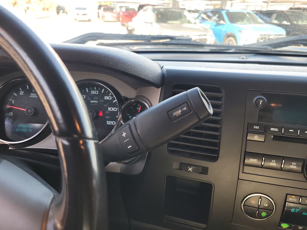 Thumbnail: 2011 Chevrolet Silverado 1500 - 15