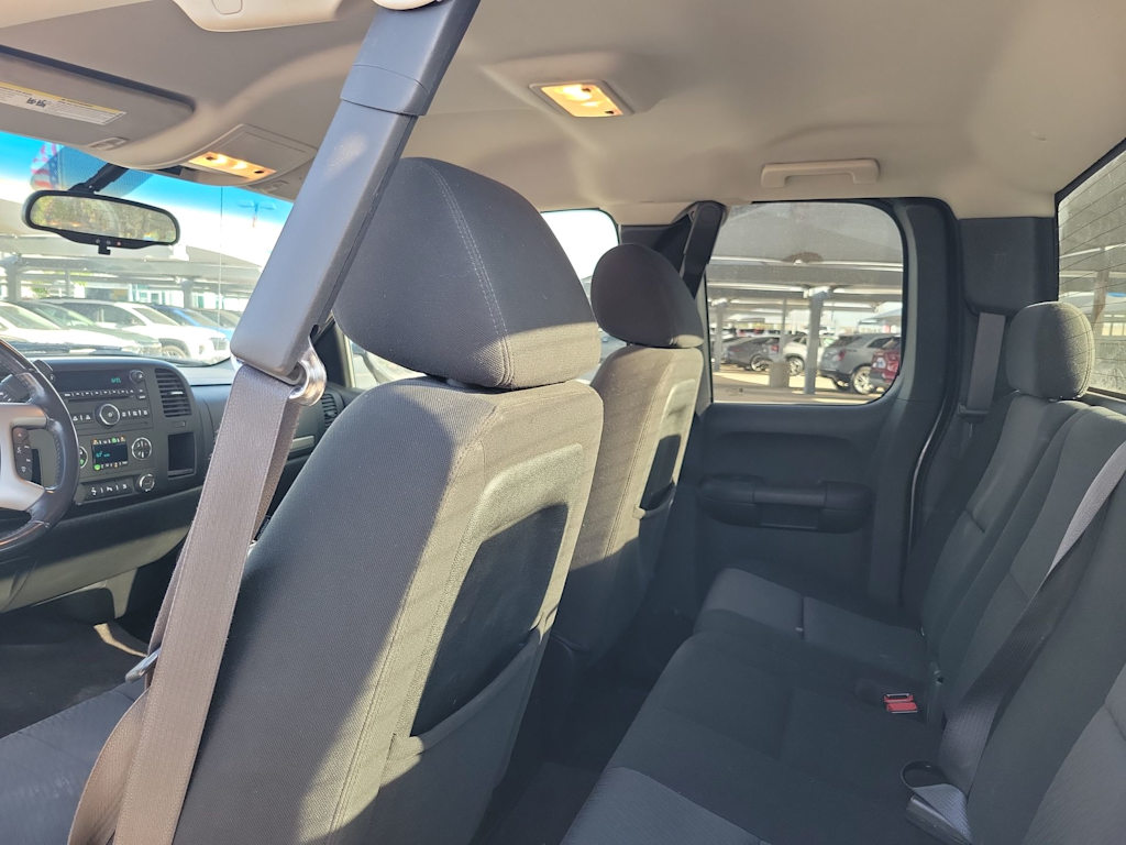 Thumbnail: 2011 Chevrolet Silverado 1500 - 13