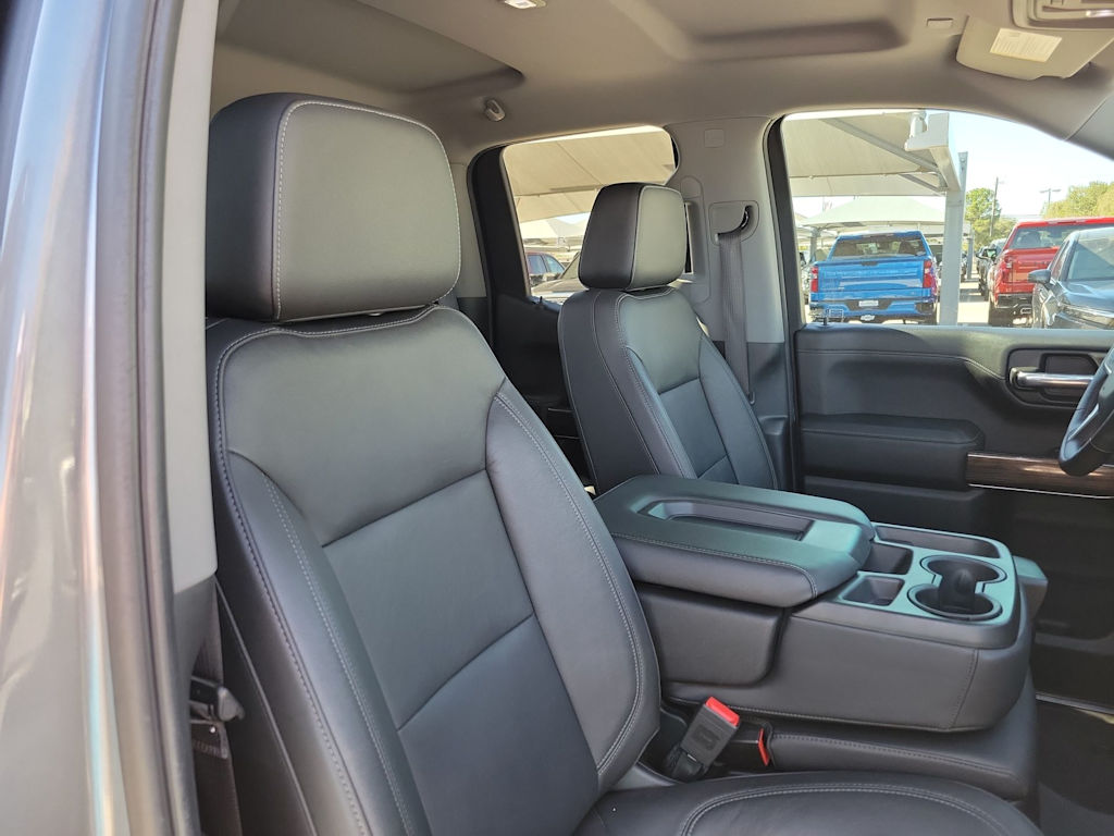 Thumbnail: 2019 Chevrolet Silverado 1500 - 12