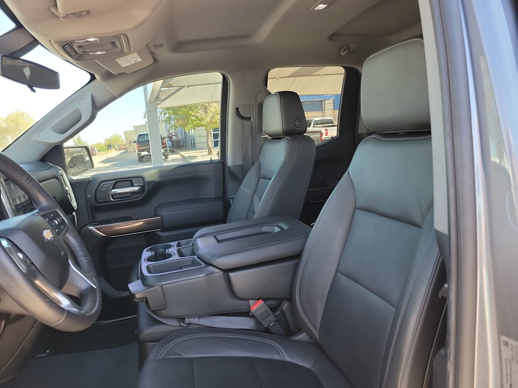 Thumbnail: 2019 Chevrolet Silverado 1500 - 11