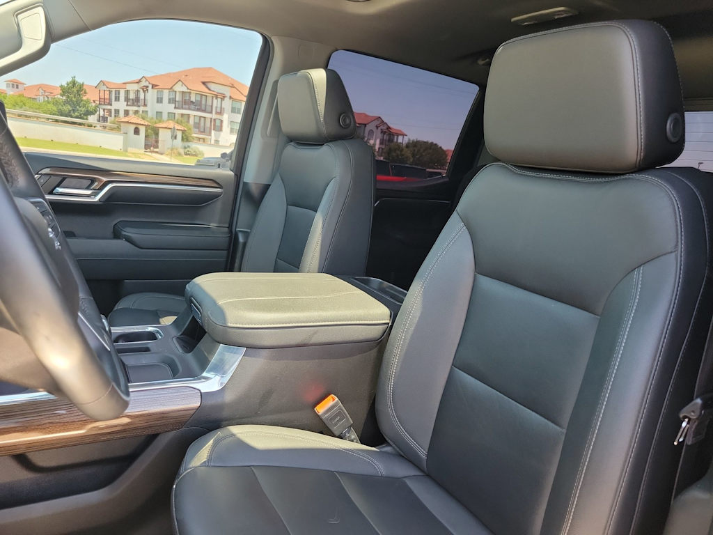 Thumbnail: 2023 Chevrolet Silverado 1500 - 11