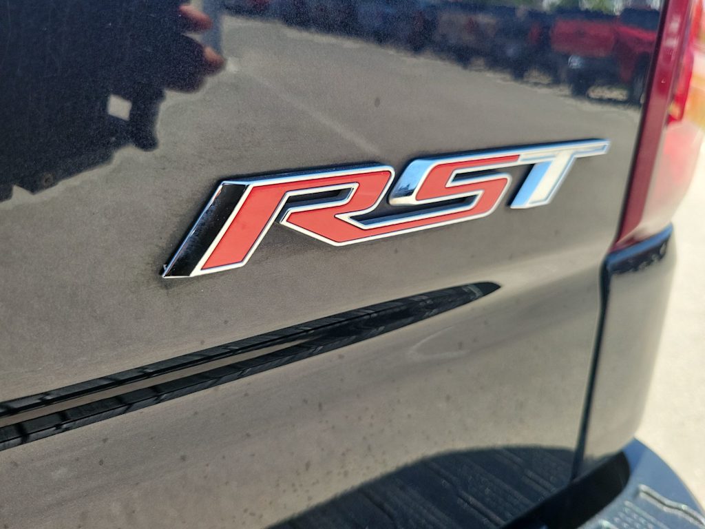 Thumbnail: 2023 Chevrolet Silverado 1500 - 7