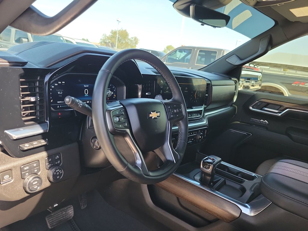 Thumbnail: 2023 Chevrolet Silverado 1500 - 2