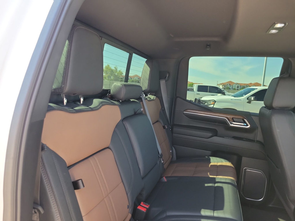 Thumbnail: 2023 Chevrolet Silverado 1500 - 24