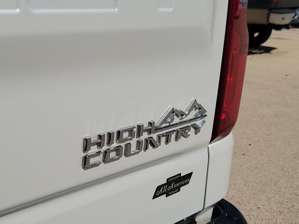 Thumbnail: 2023 Chevrolet Silverado 1500 - 7