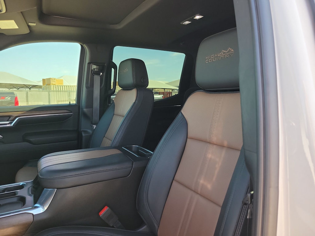 Thumbnail: 2023 Chevrolet Silverado 1500 - 11