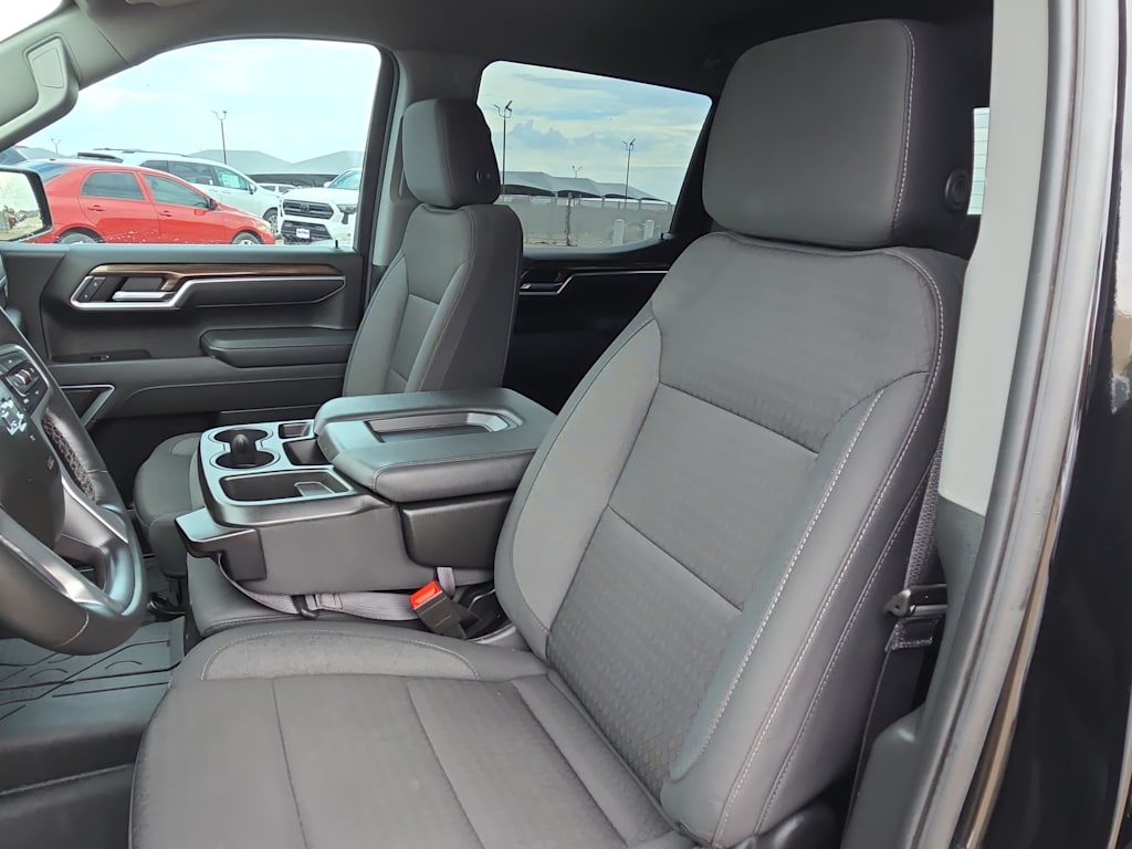 Thumbnail: 2025 Chevrolet Silverado 1500 - 10