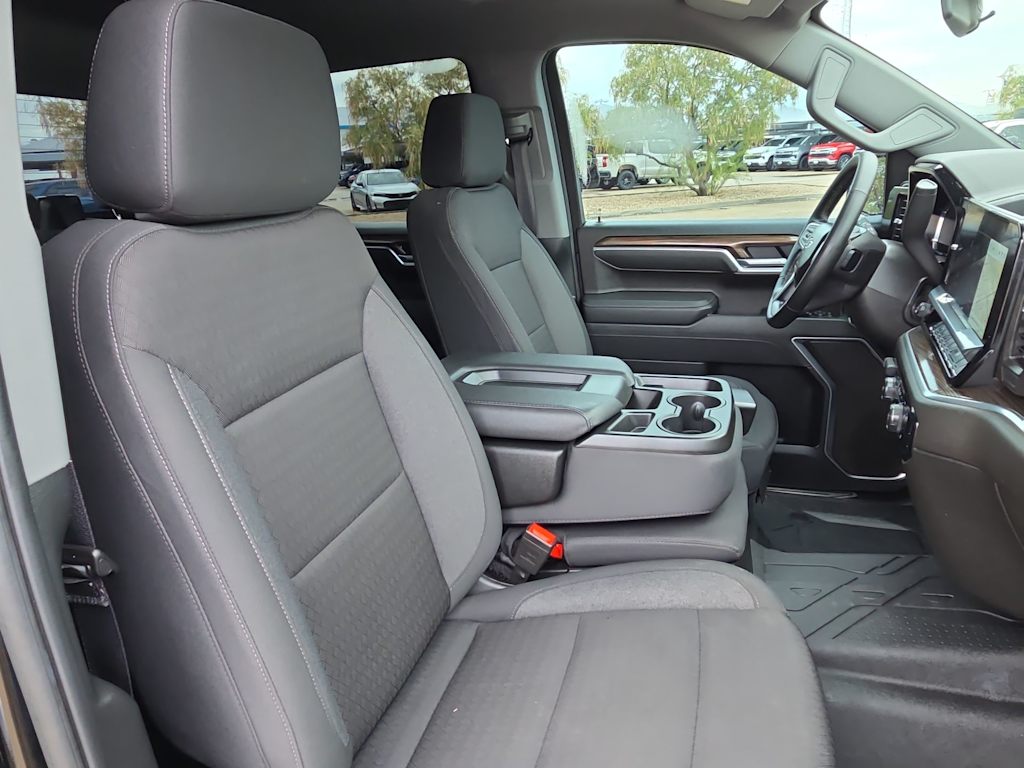 Thumbnail: 2025 Chevrolet Silverado 1500 - 21
