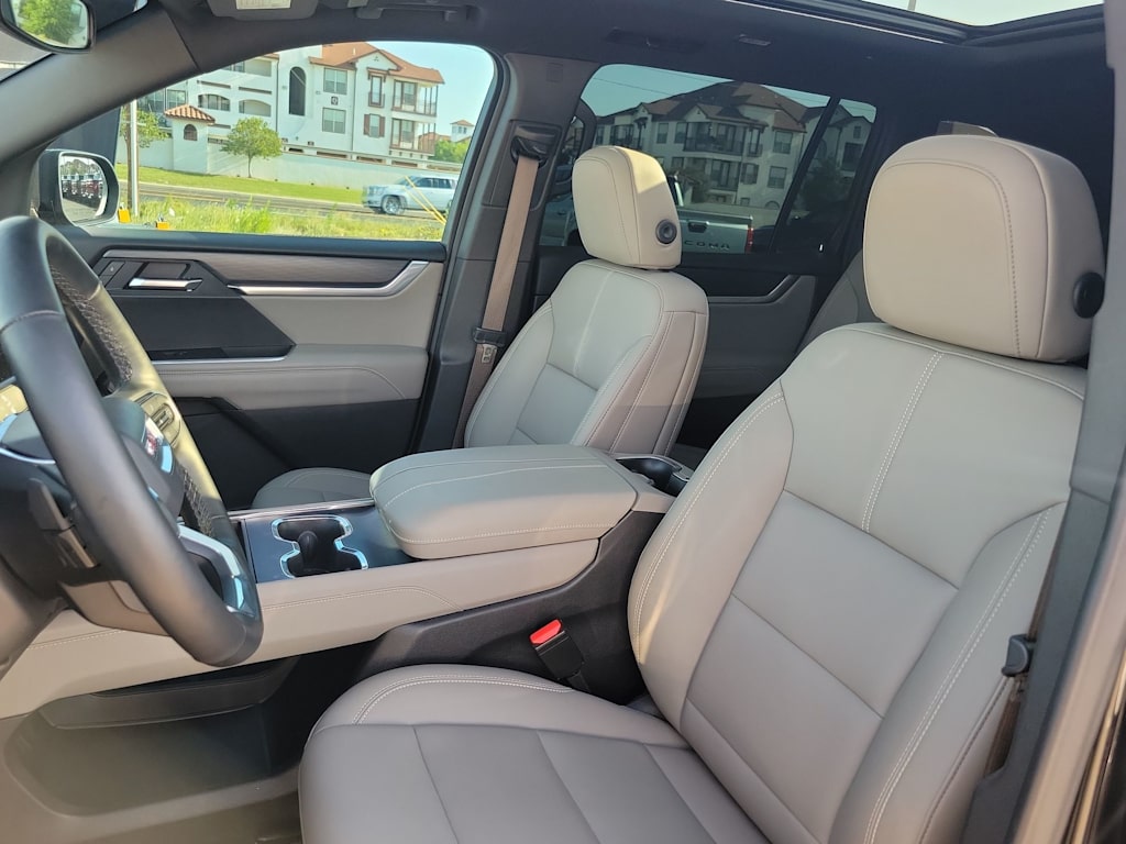 Thumbnail: 2025 GMC Acadia - 11