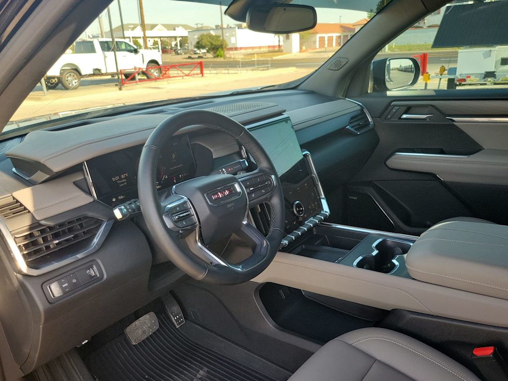 Thumbnail: 2025 GMC Acadia - 2