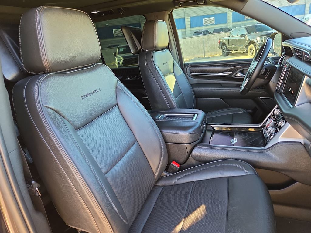 Thumbnail: 2023 GMC Yukon - 11