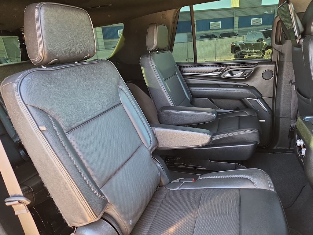 Thumbnail: 2023 GMC Yukon - 12