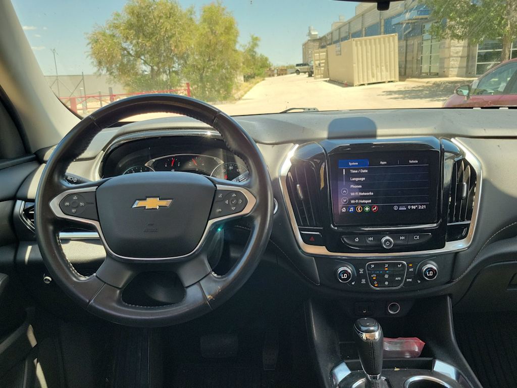 Thumbnail: 2020 Chevrolet Traverse - 9