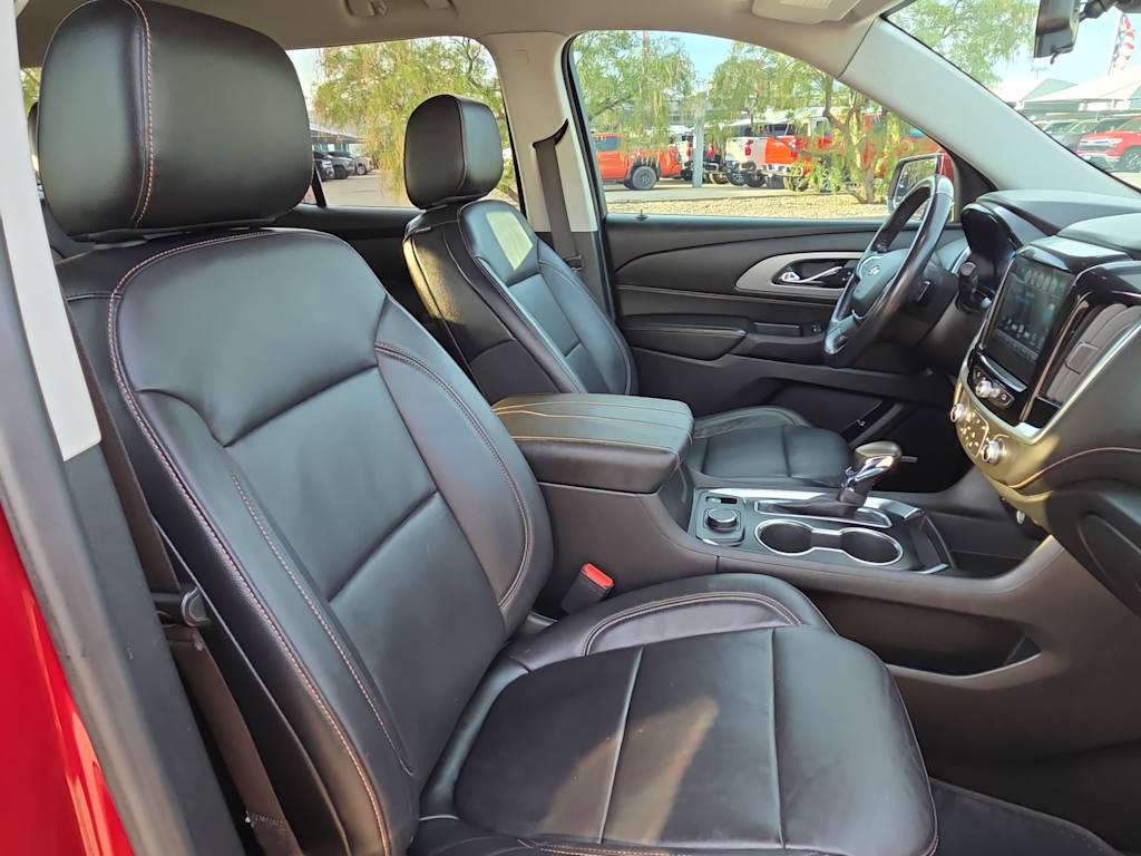 Thumbnail: 2018 Chevrolet Traverse - 21