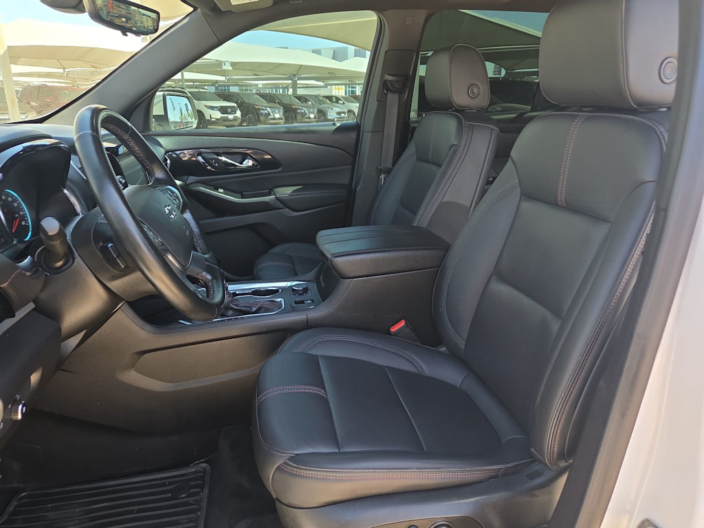 Thumbnail: 2023 Chevrolet Traverse - 12